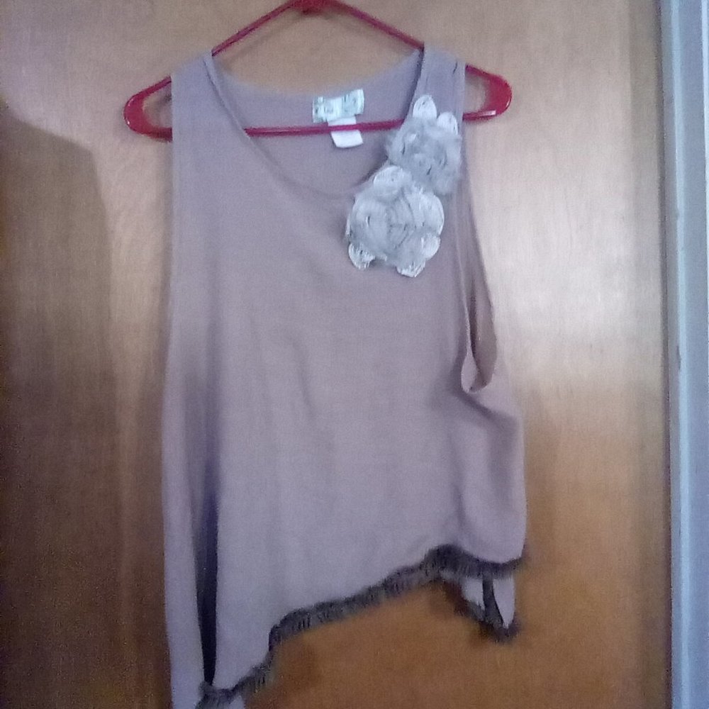 Lady Noiz XL tank